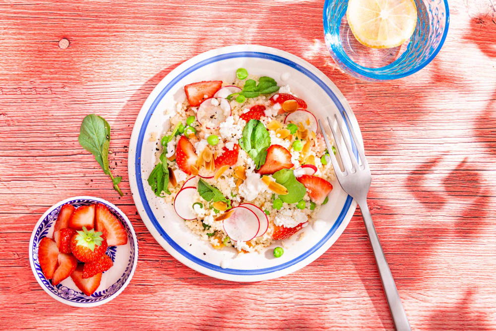 Zomerse couscous salade met aardbeien (1)