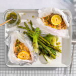 Zalm en papillote met geroosterde seizoensgroenten