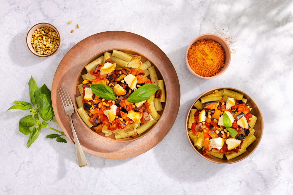 OSB Italian Blend Voor Pasta Pasta Alla Norma Met Pijnboompitten En Gebakken Ricotta (1)