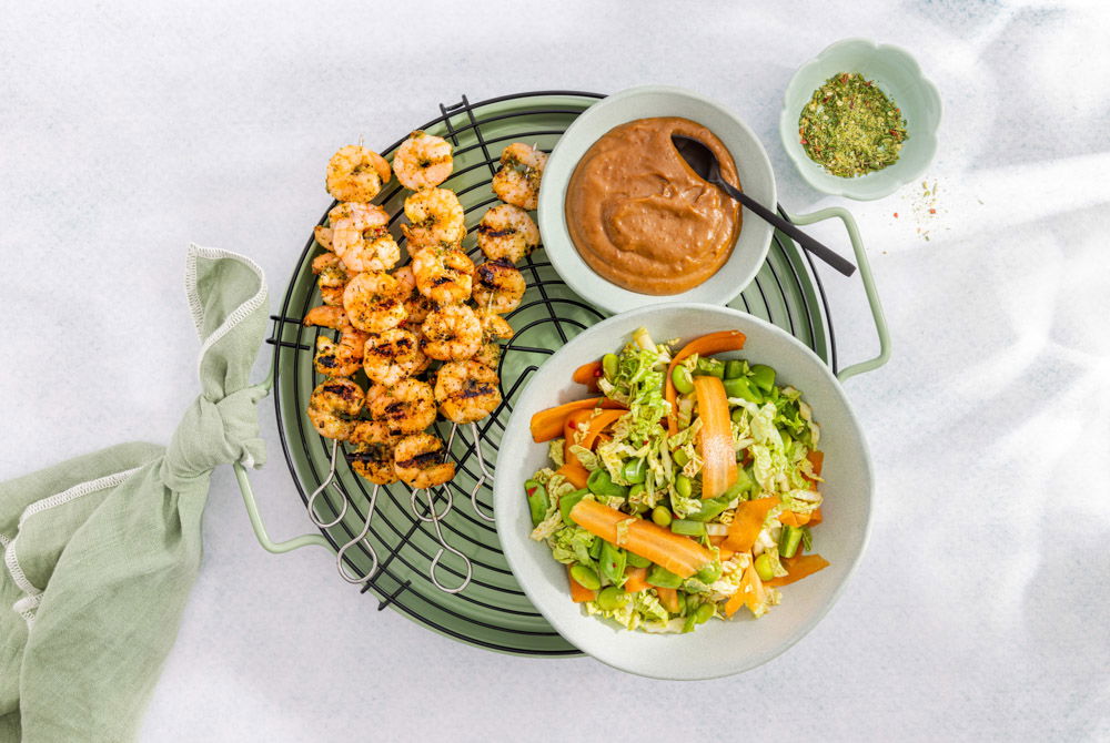 Garnalenspies van de BBQ met Oosterse salade
