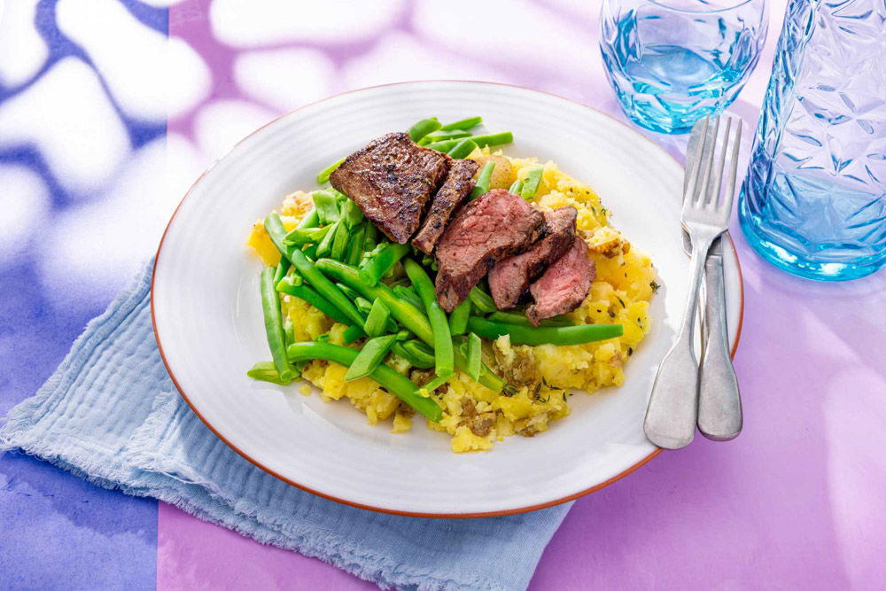Biefstuk met gepofte aardappelpuree