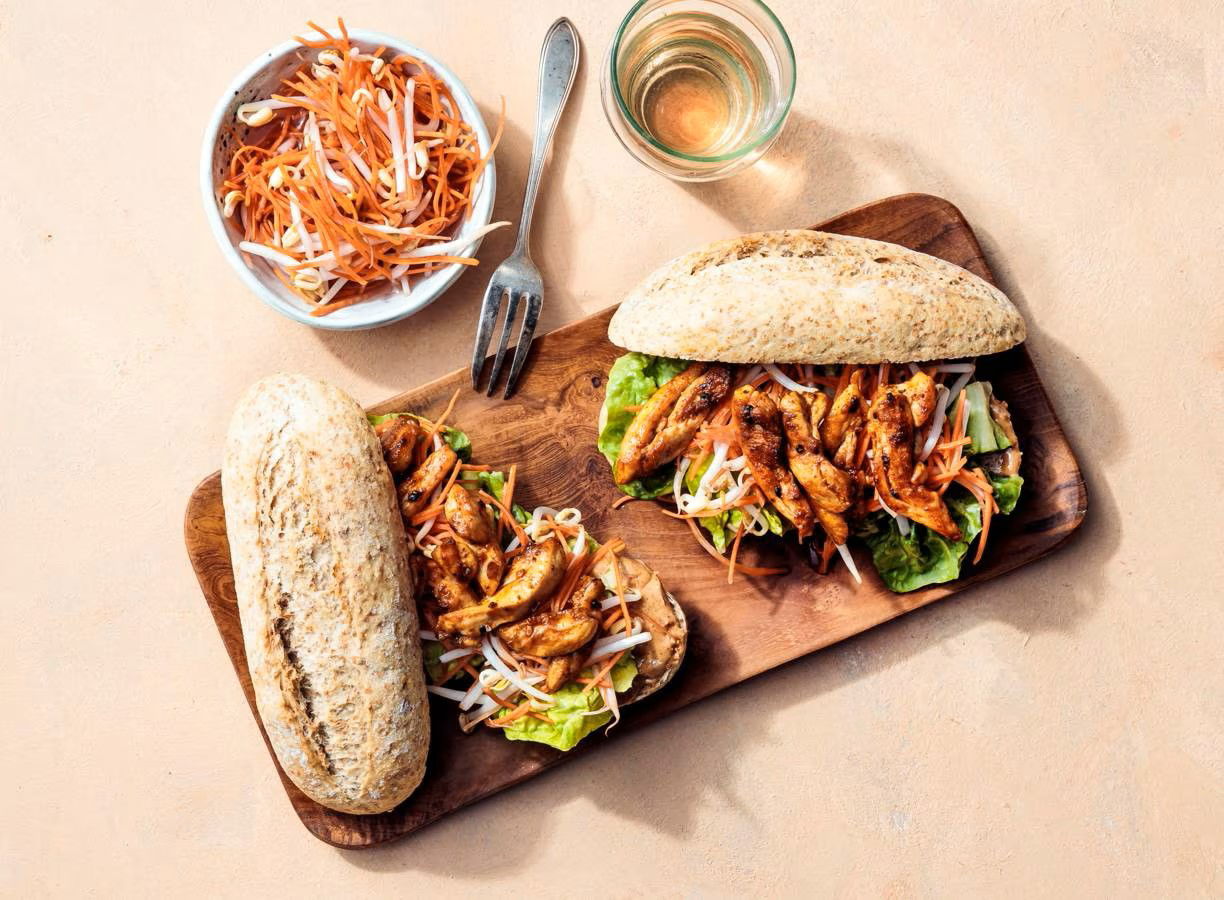 Broodje pittige kip met pindakaas