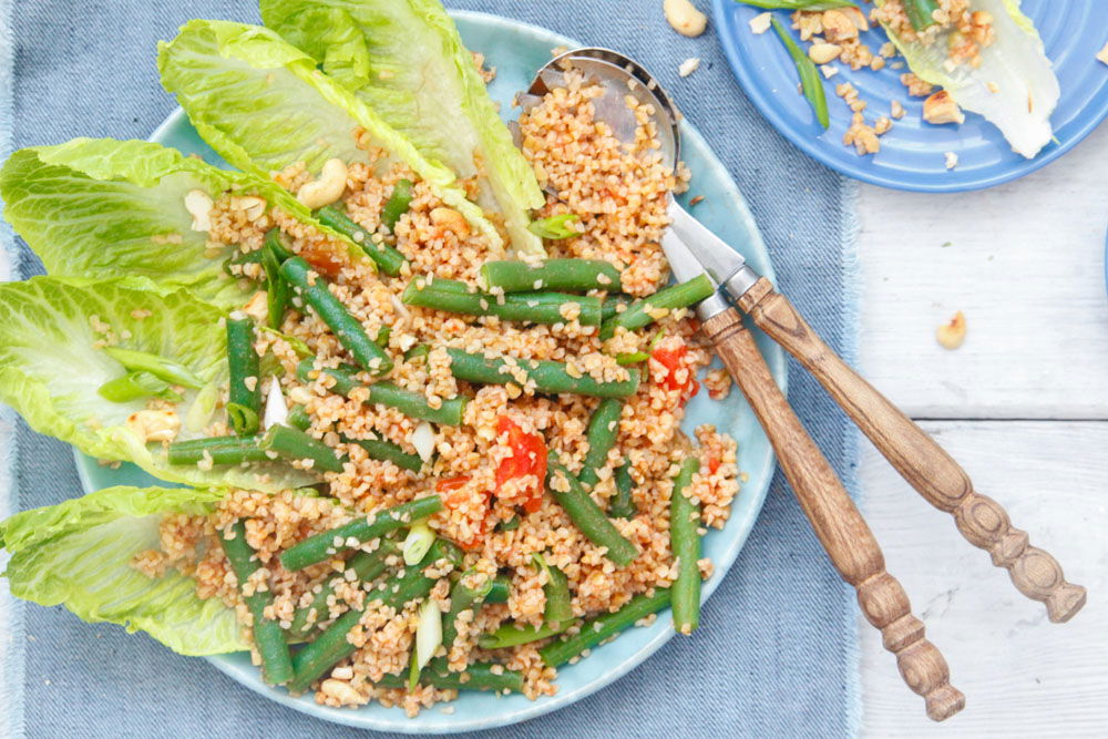 Bulgursalade met sperzieboontjes en cashewnoten