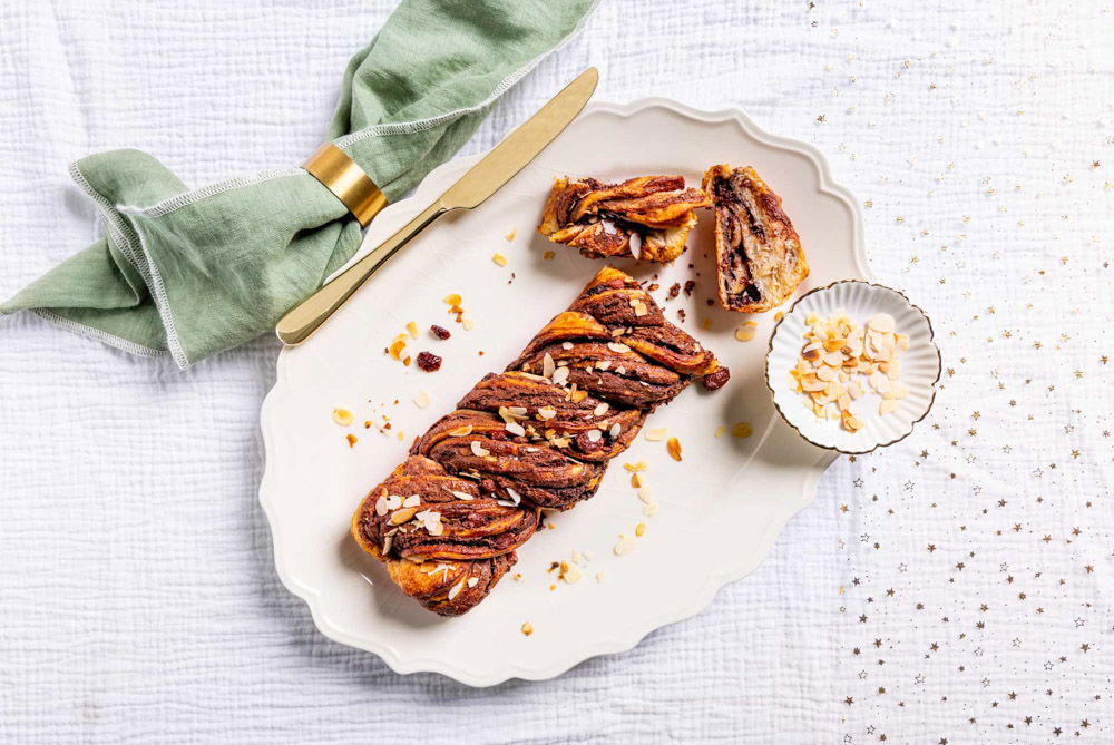 Hazelnoot Kerstbrood Met Cranberries En Amandelen 02