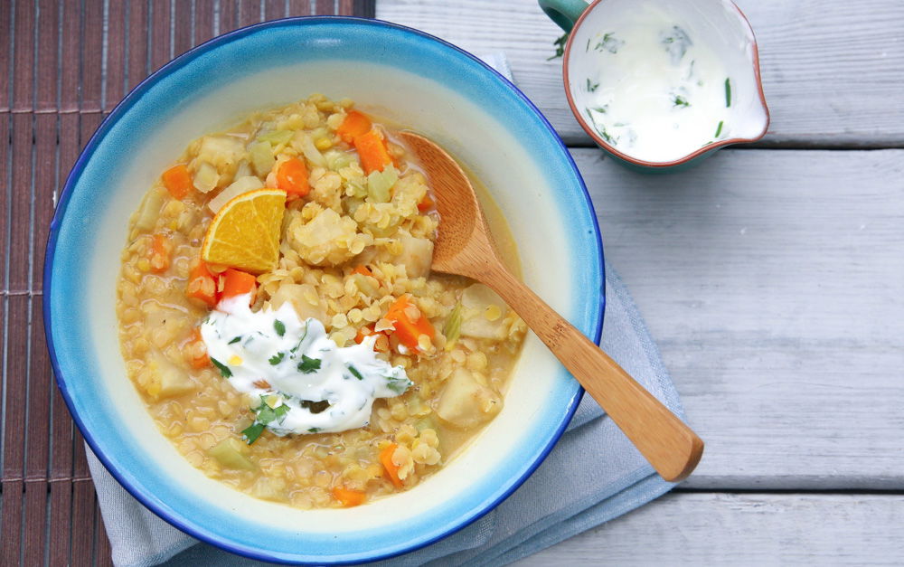 Linzensoep Met Kruidenyoghurt