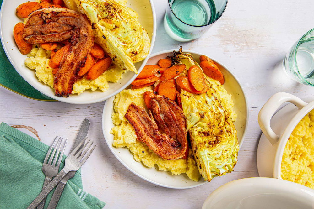 Geroosterde spitskool met speklappen