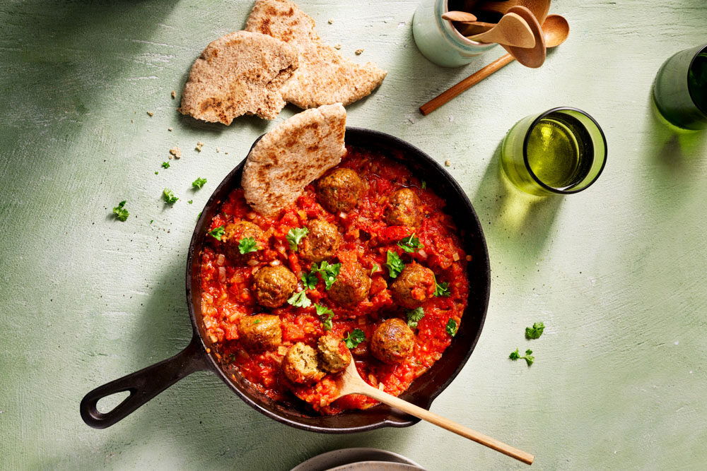 Shakshuka met vegan falafel