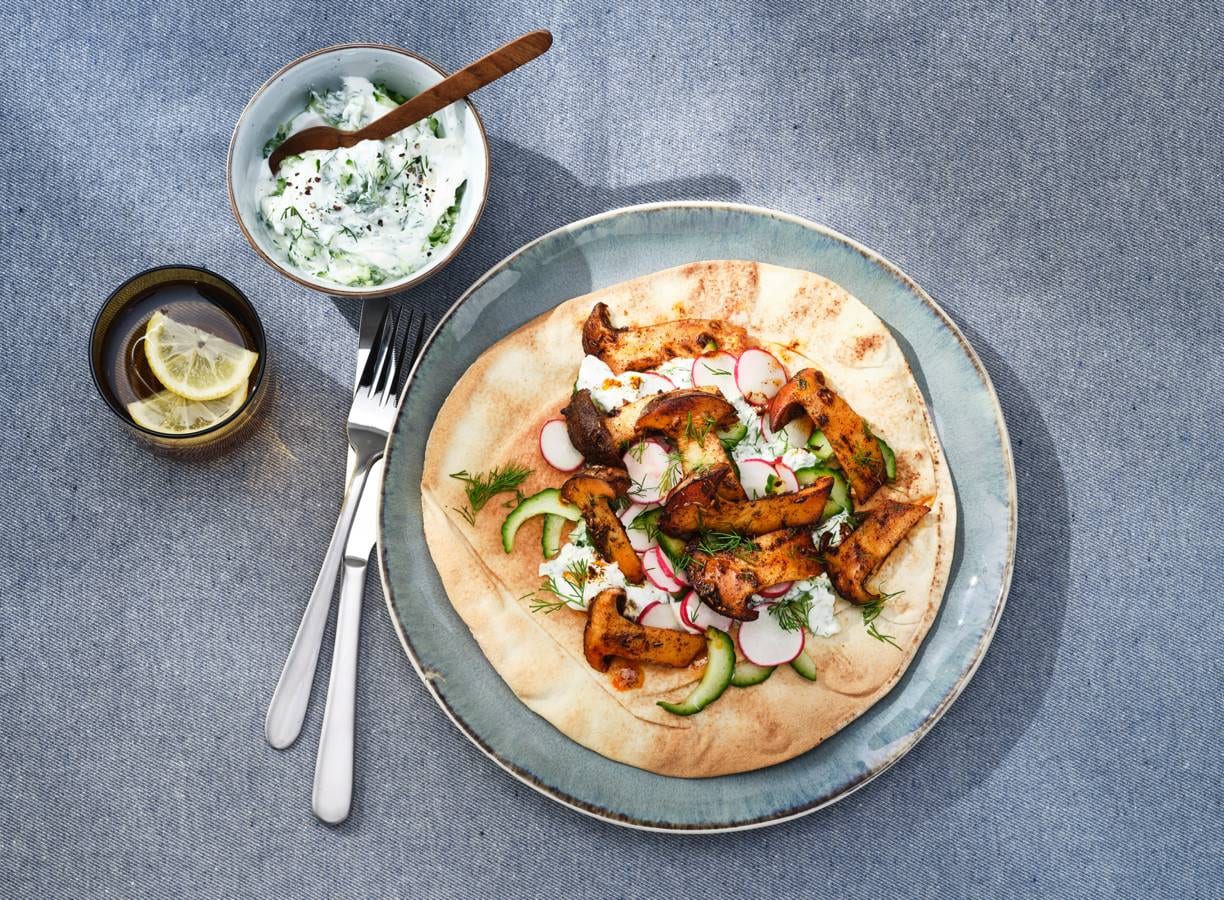 Gebakken Koningsoesterzwam Op Platbrood