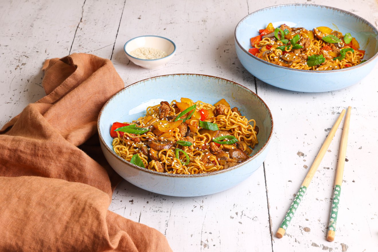 Noedels Met Pittige Worst 2