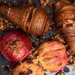 Hasselback appels en peren uit de oven