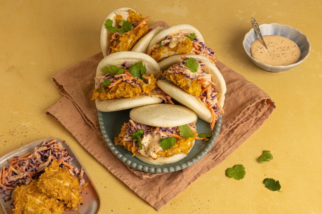 Ba buns met crispy chicken