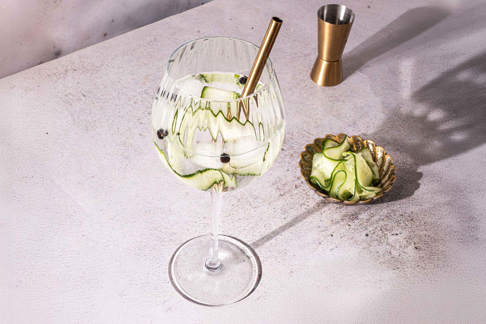 Gin Tonic Liggend Low Res NIEUW