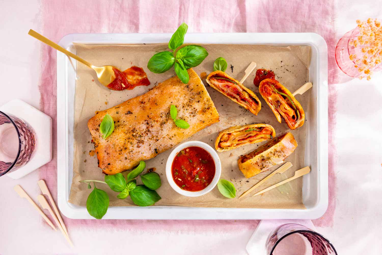 WSB Napoli Stromboli Pizza Met Chorizo V2 02