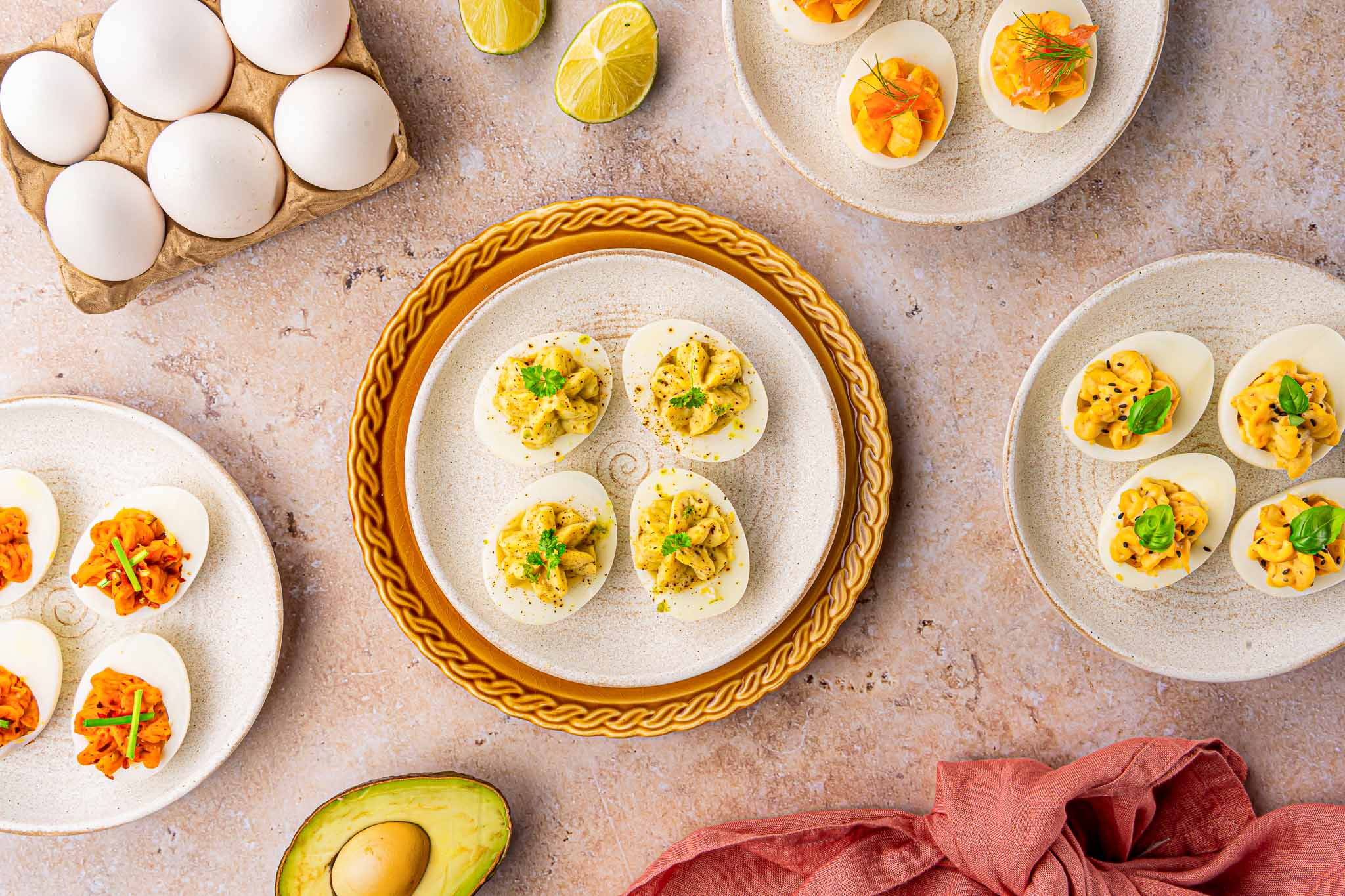 Gevuld Eitje Met Avocado En Limoen1