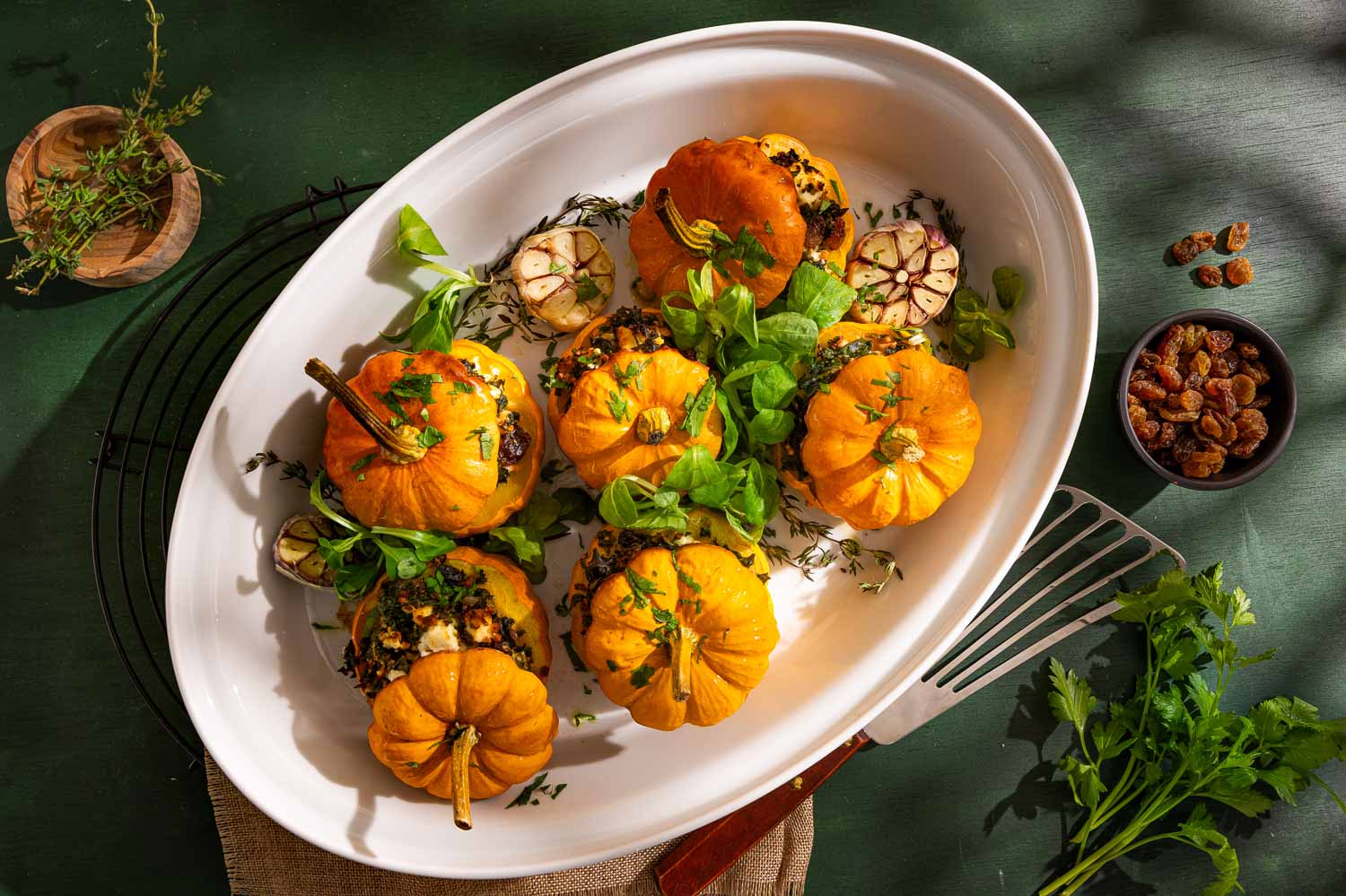 Nootmuskaat (gemalen) En Kneed En Klaar Peulgehakt Klassiek Gekruid Gevulde Mini Pompoen Met Peulgehakt 02