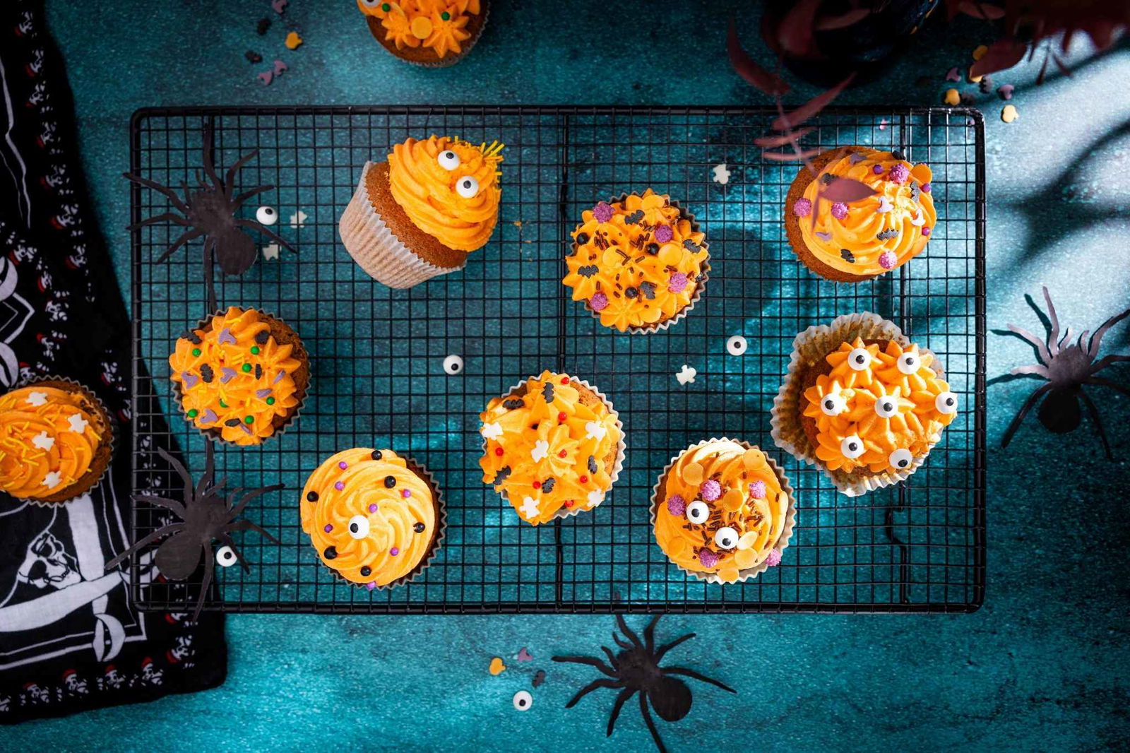 halloween cupcakes