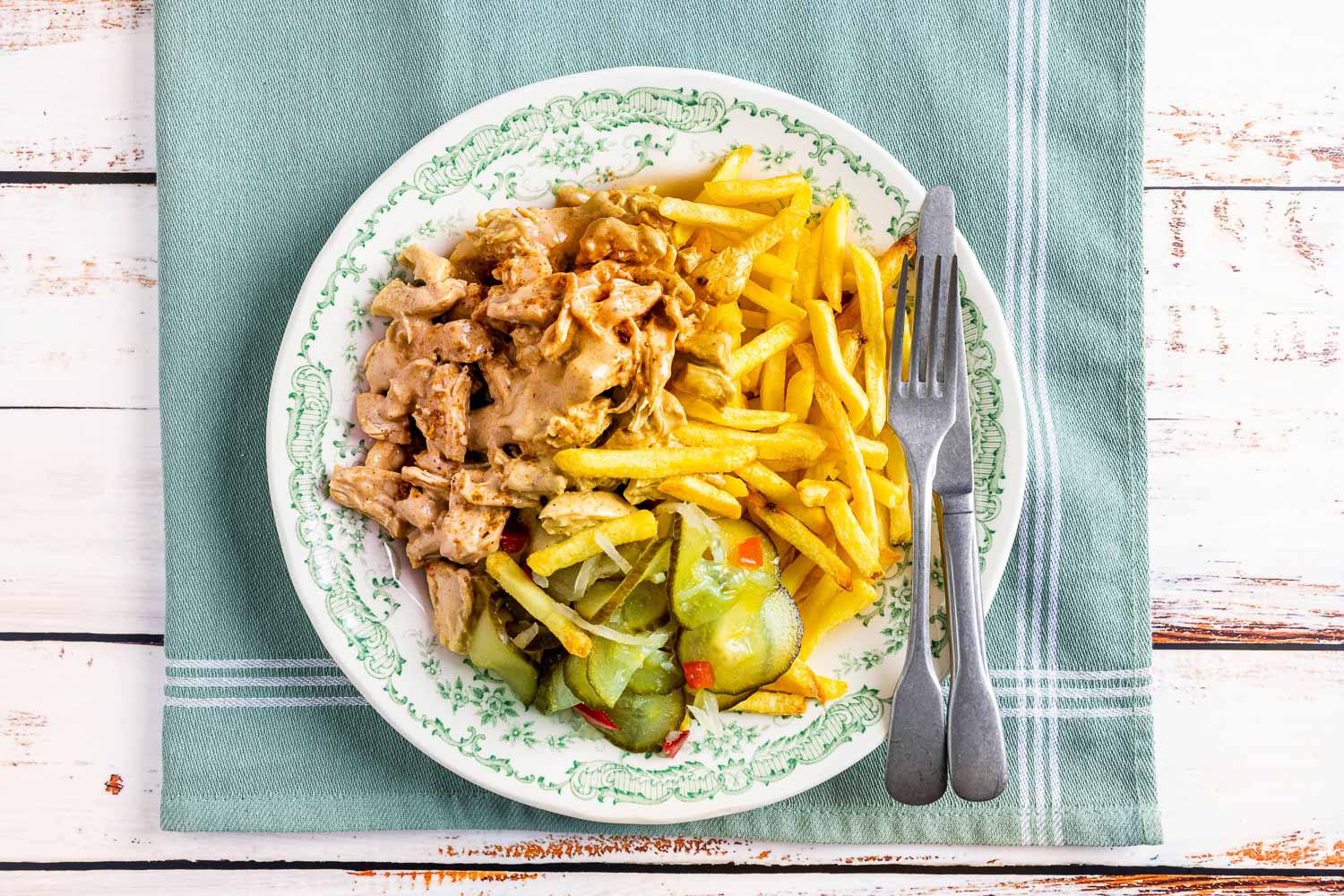 VSZ Rendang Kip Rendang Met Friet 02