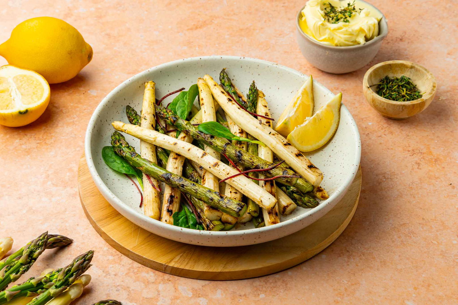 Gegrilde Asperges Met Gerookte Boter2