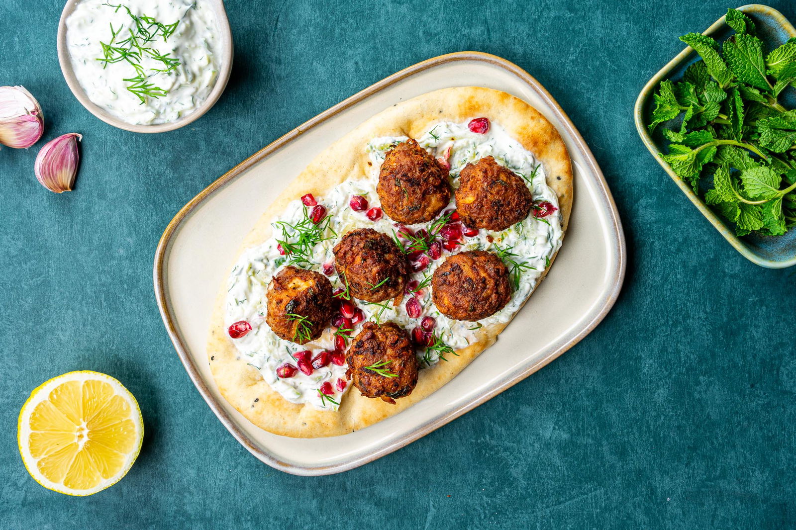 Griekse Keftedes met tzatziki