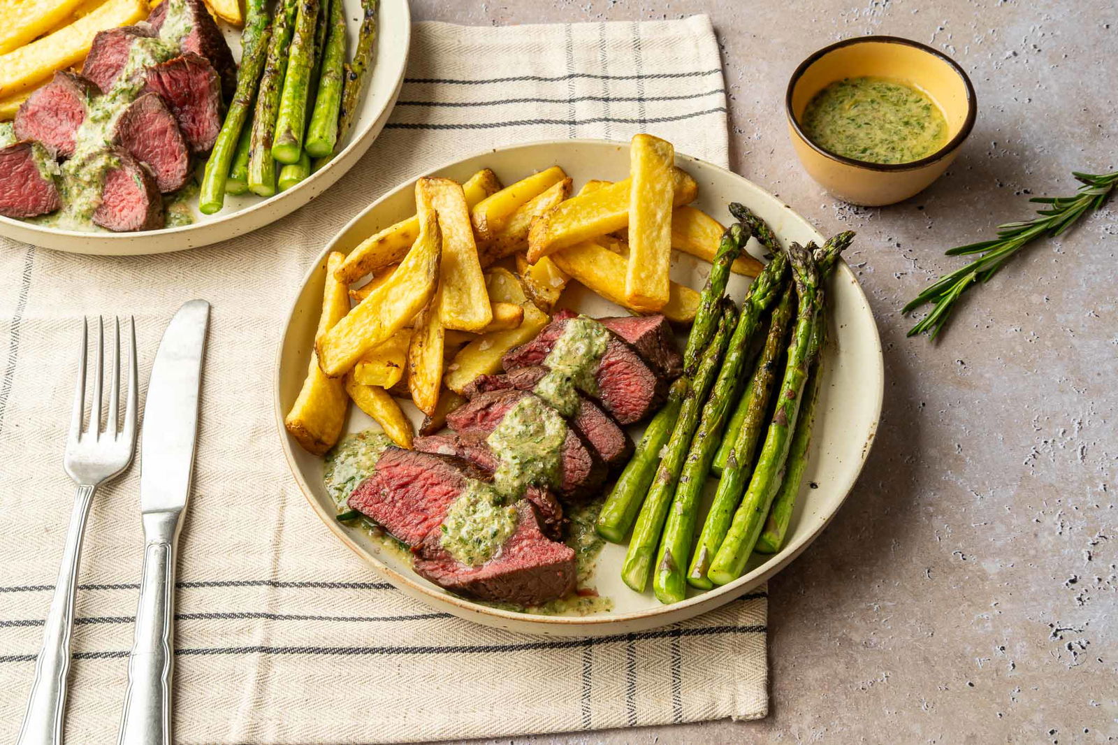 Steak Frites Met Groene Saus1