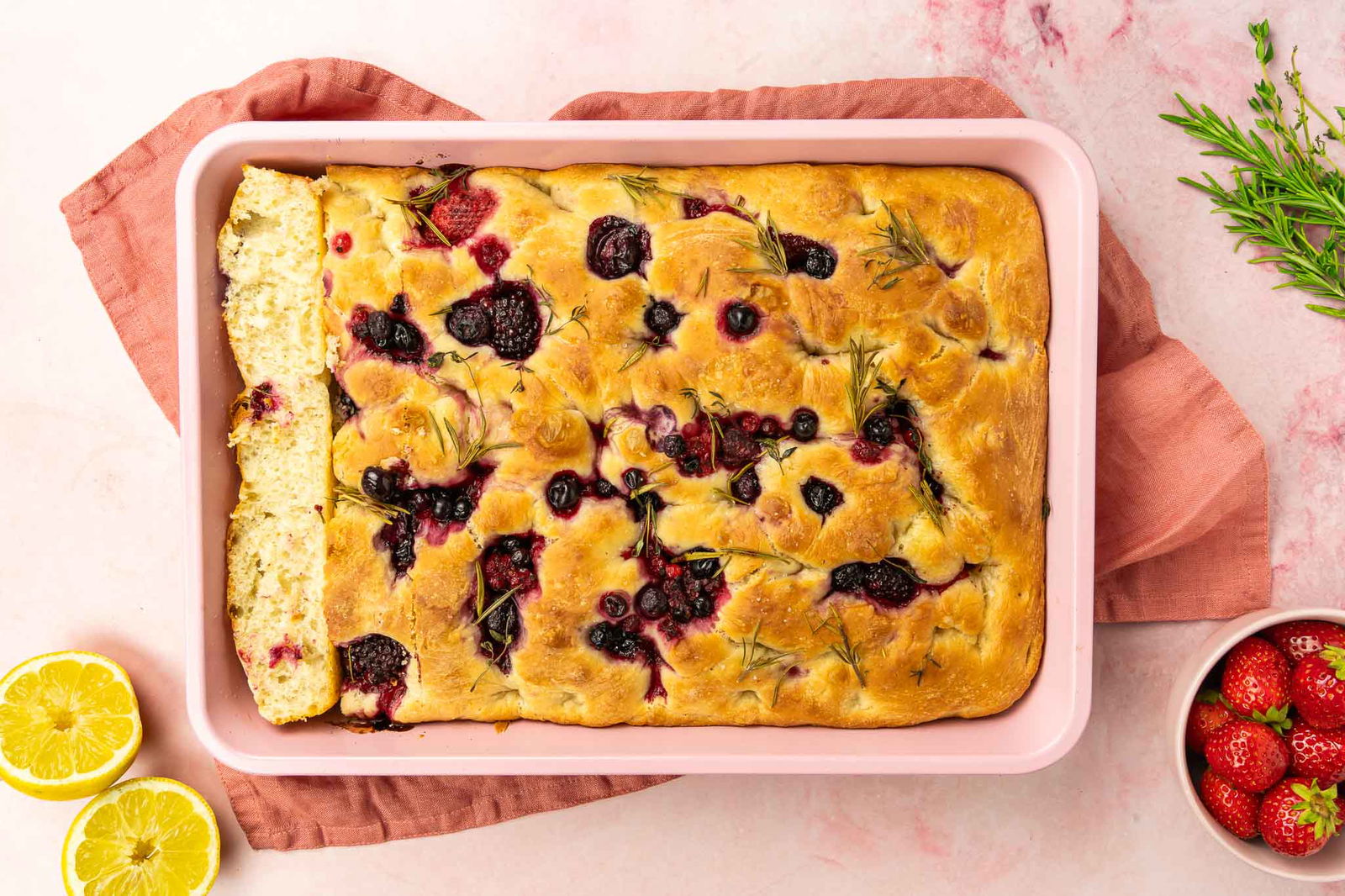 Citroen Rood Fruit Focaccia