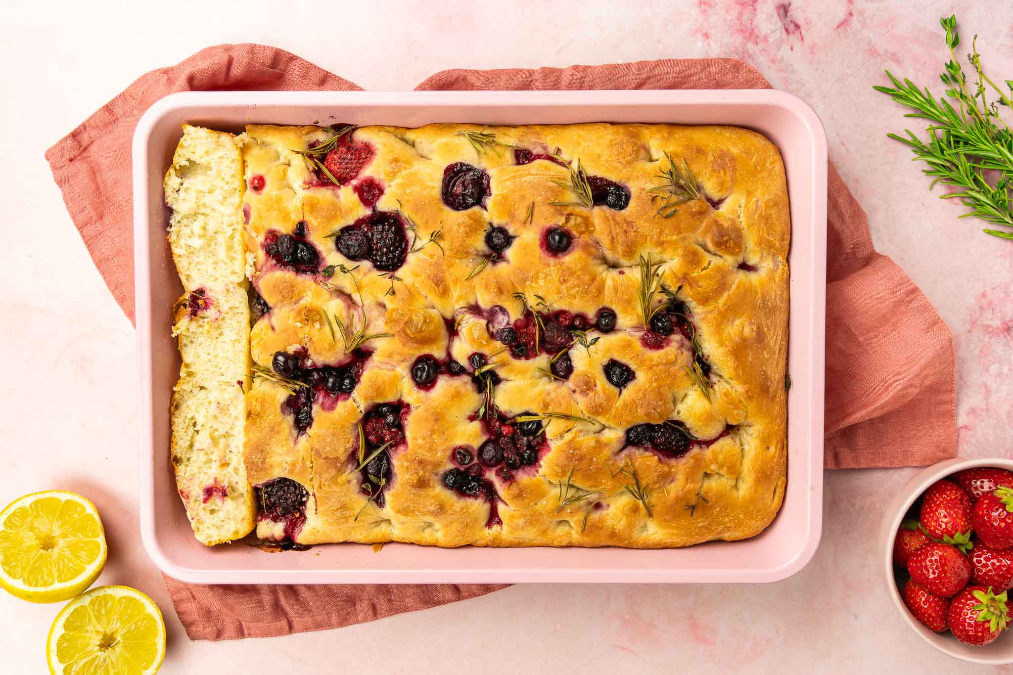 Citroen Rood Fruit Focaccia