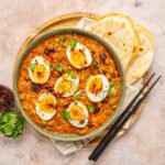 Eiercurry met flatbread