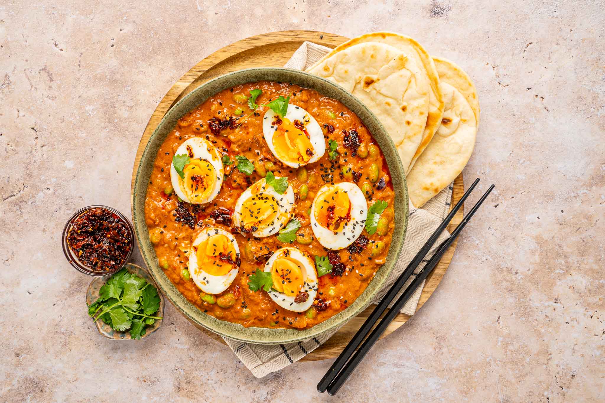 Eiercurry met flatbread