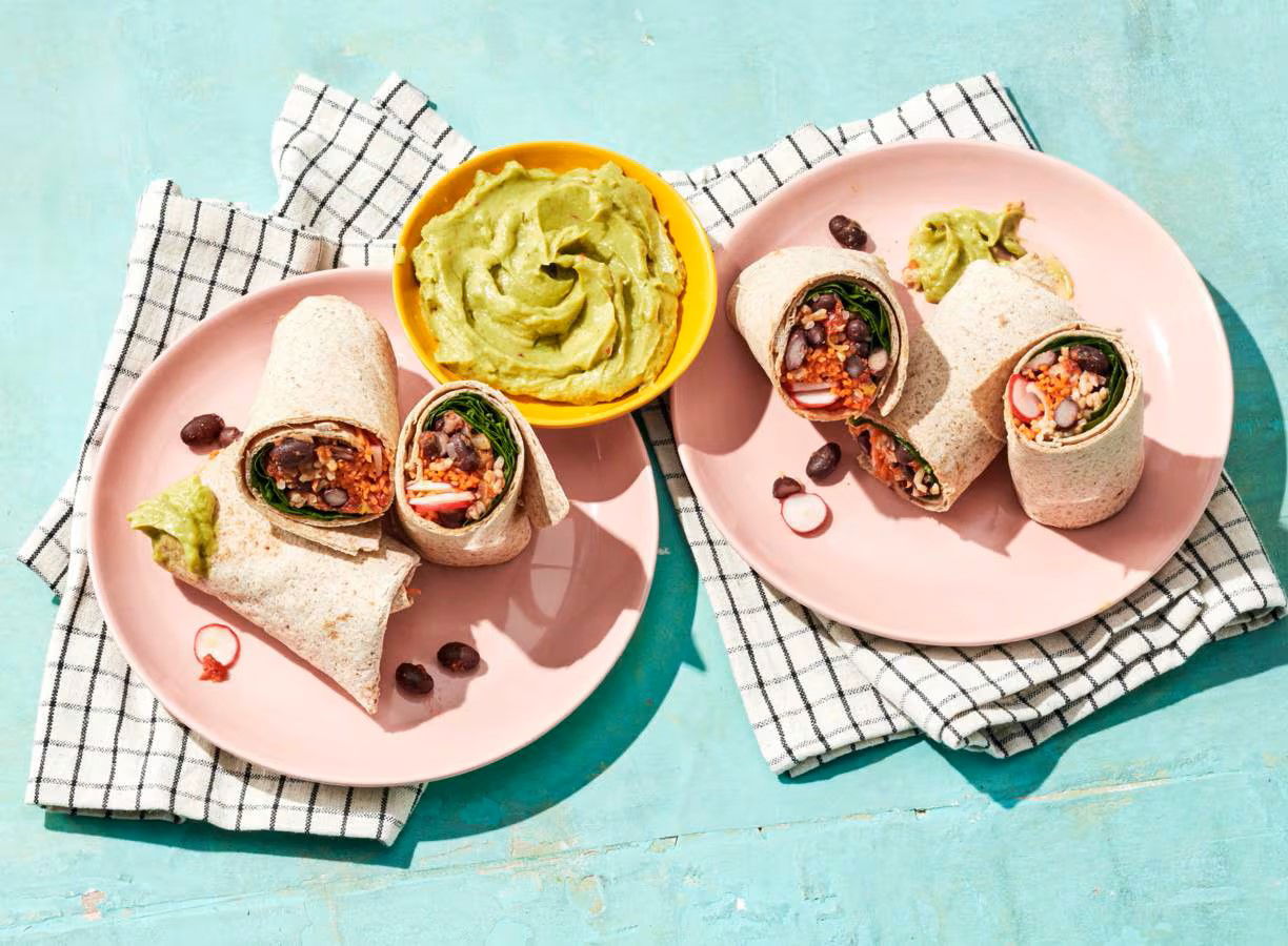 Gezonde Burrito's Met Kip, Bonen En Tomatenrijst