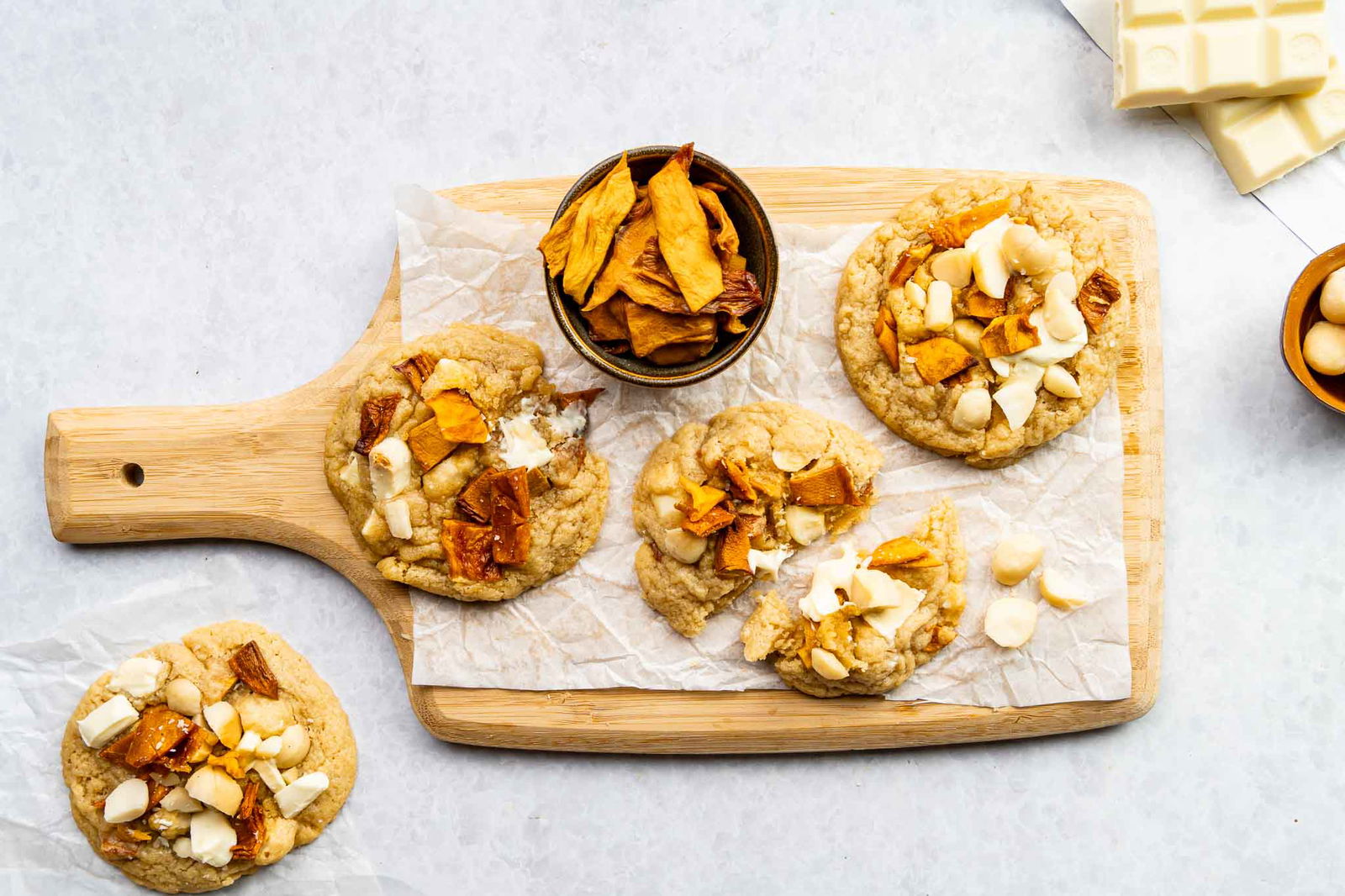 Koekjes Met Witte Chocolade, Macadamia En Gedroogde Mango2