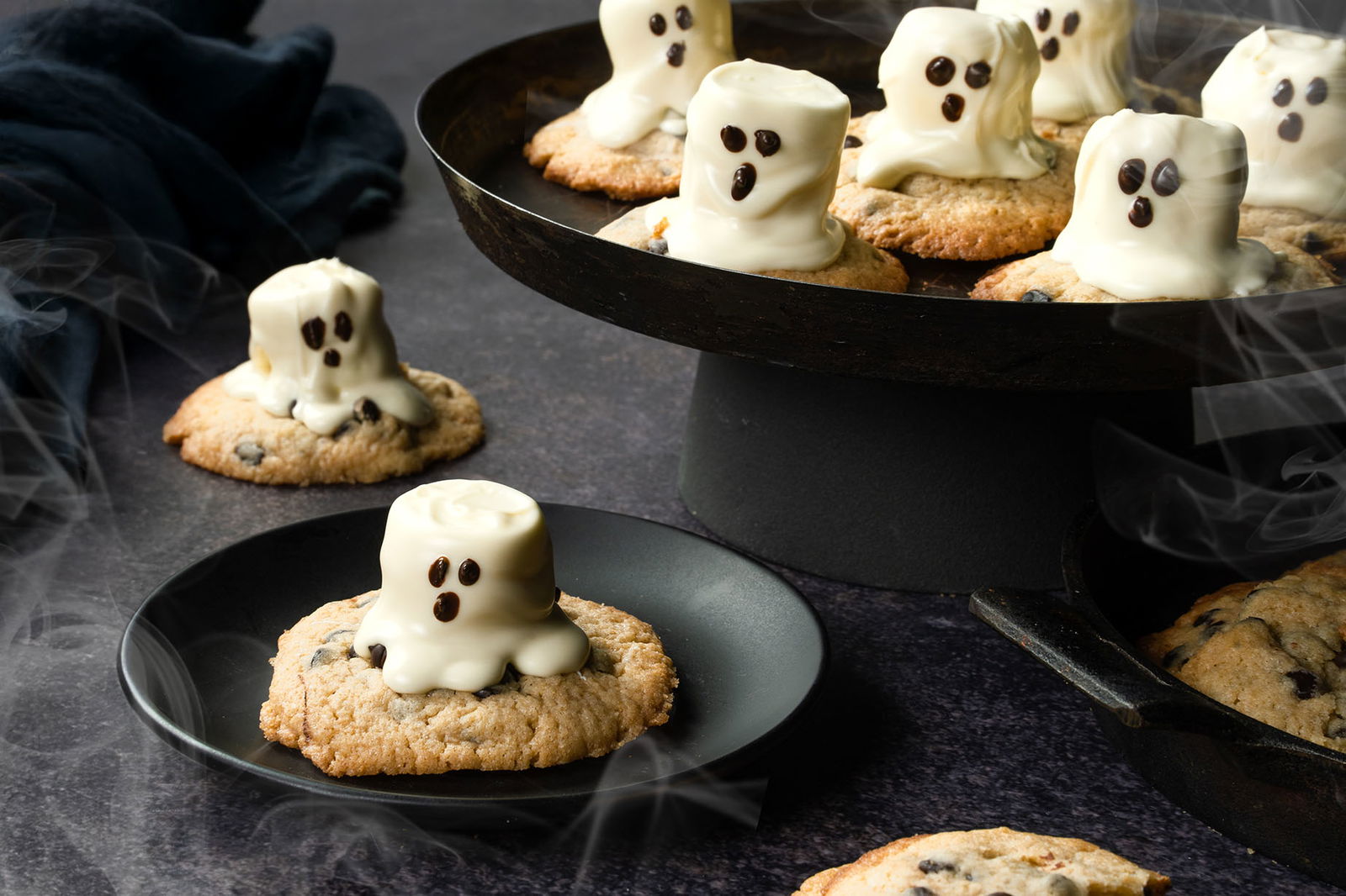 Halloween Chocolate Chip Cookies2