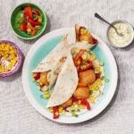 Wraps met kibbeling en geroosterde paprika