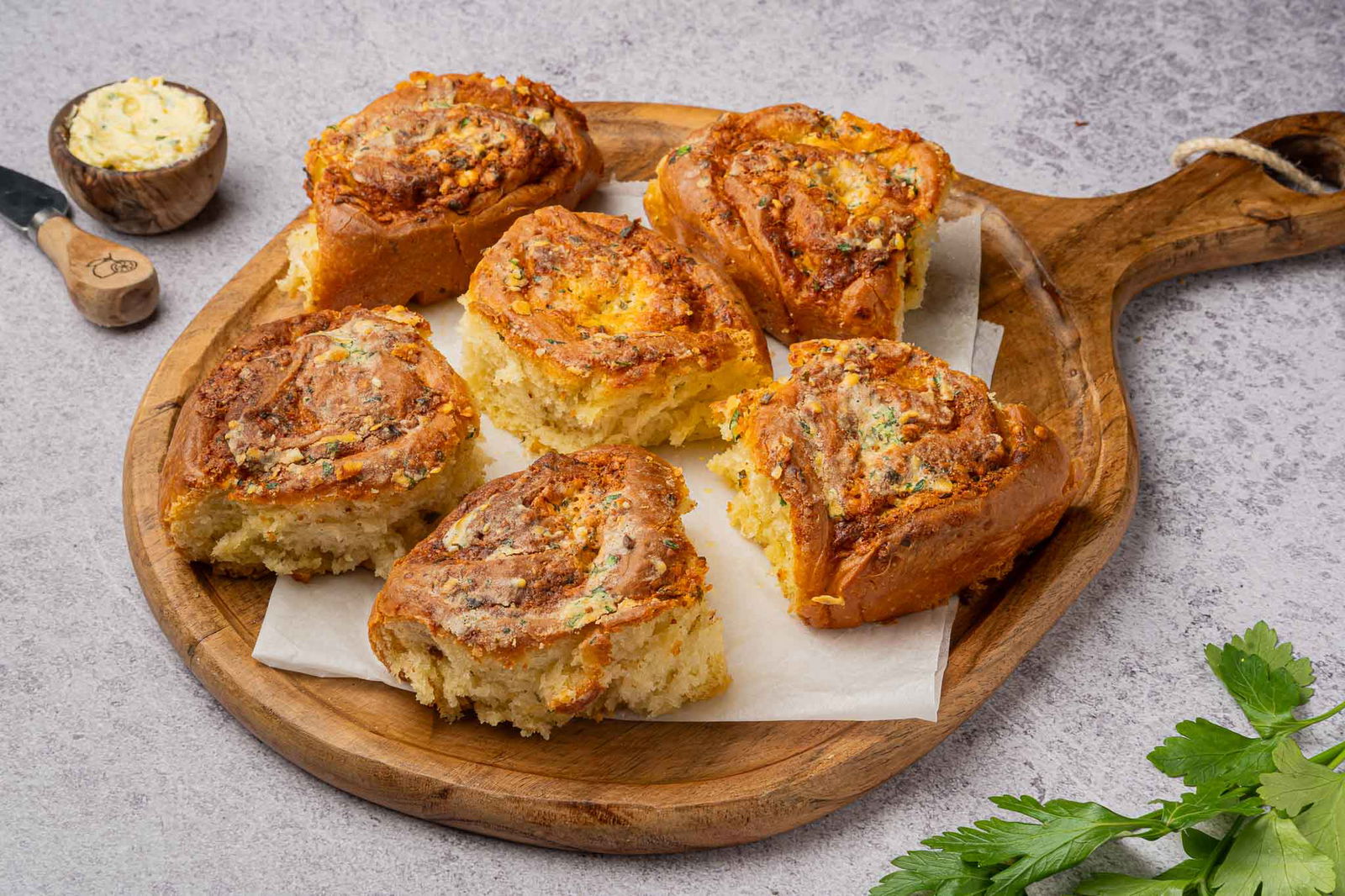 Kaas Knoflook Rolls2