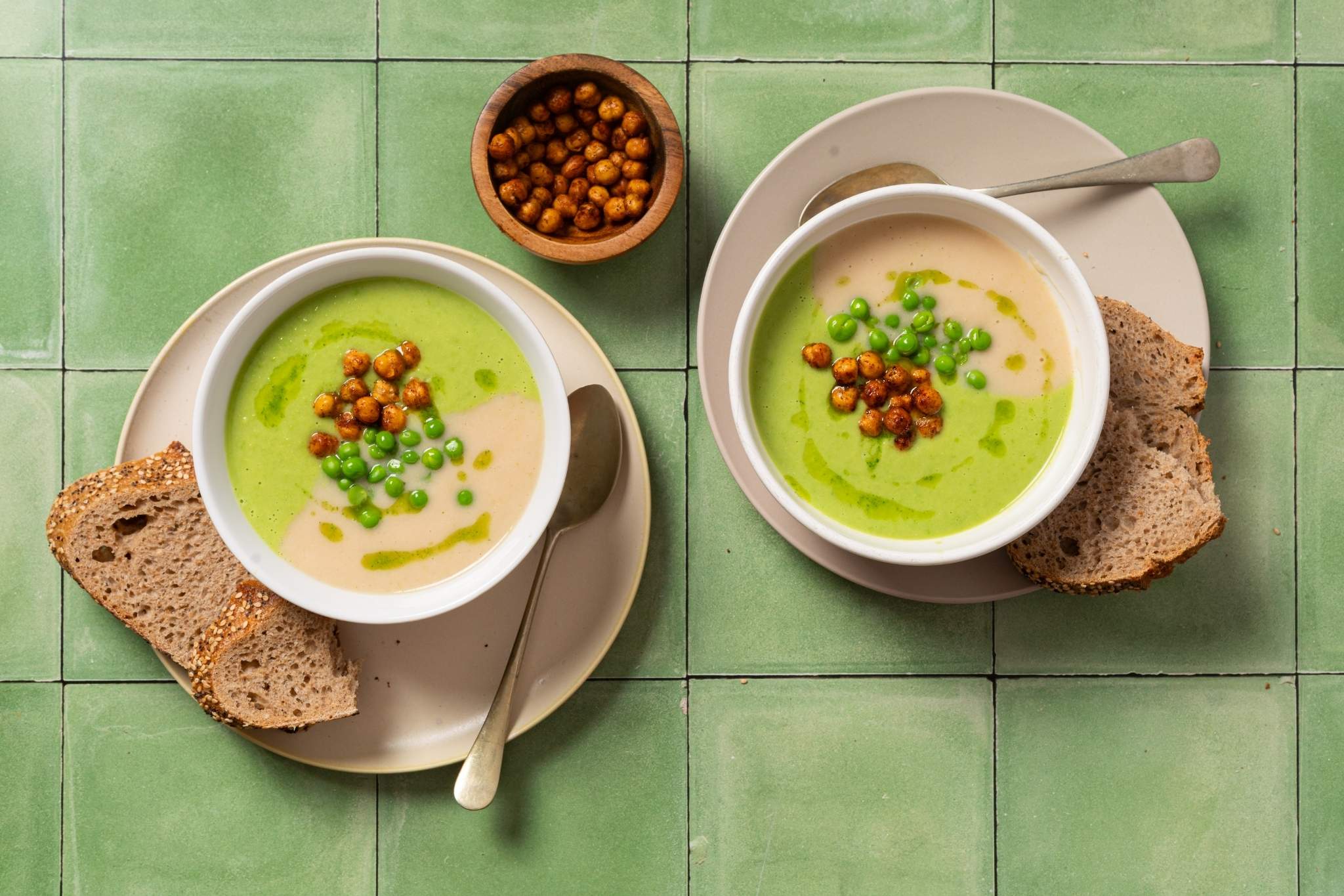 Bonen & Erwtensoep Met Knapperige Kikkererwten
