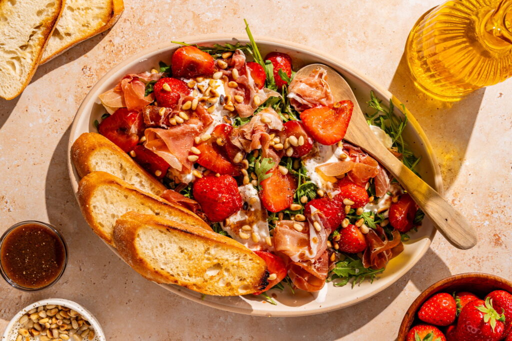 Aardbei Balsamico Burrata Salade
